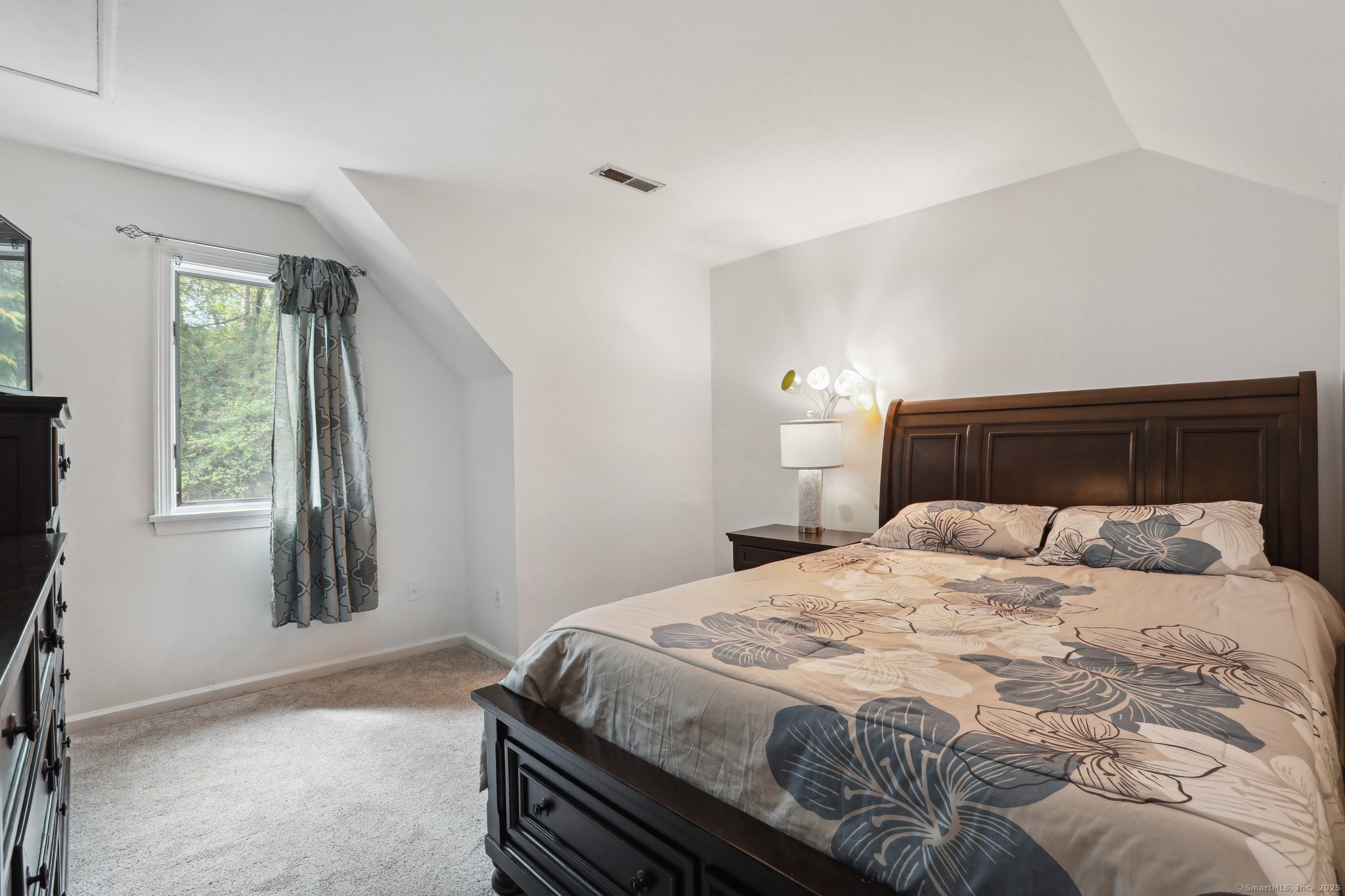 219 Robinwood Road, Waterbury, Connecticut image 18