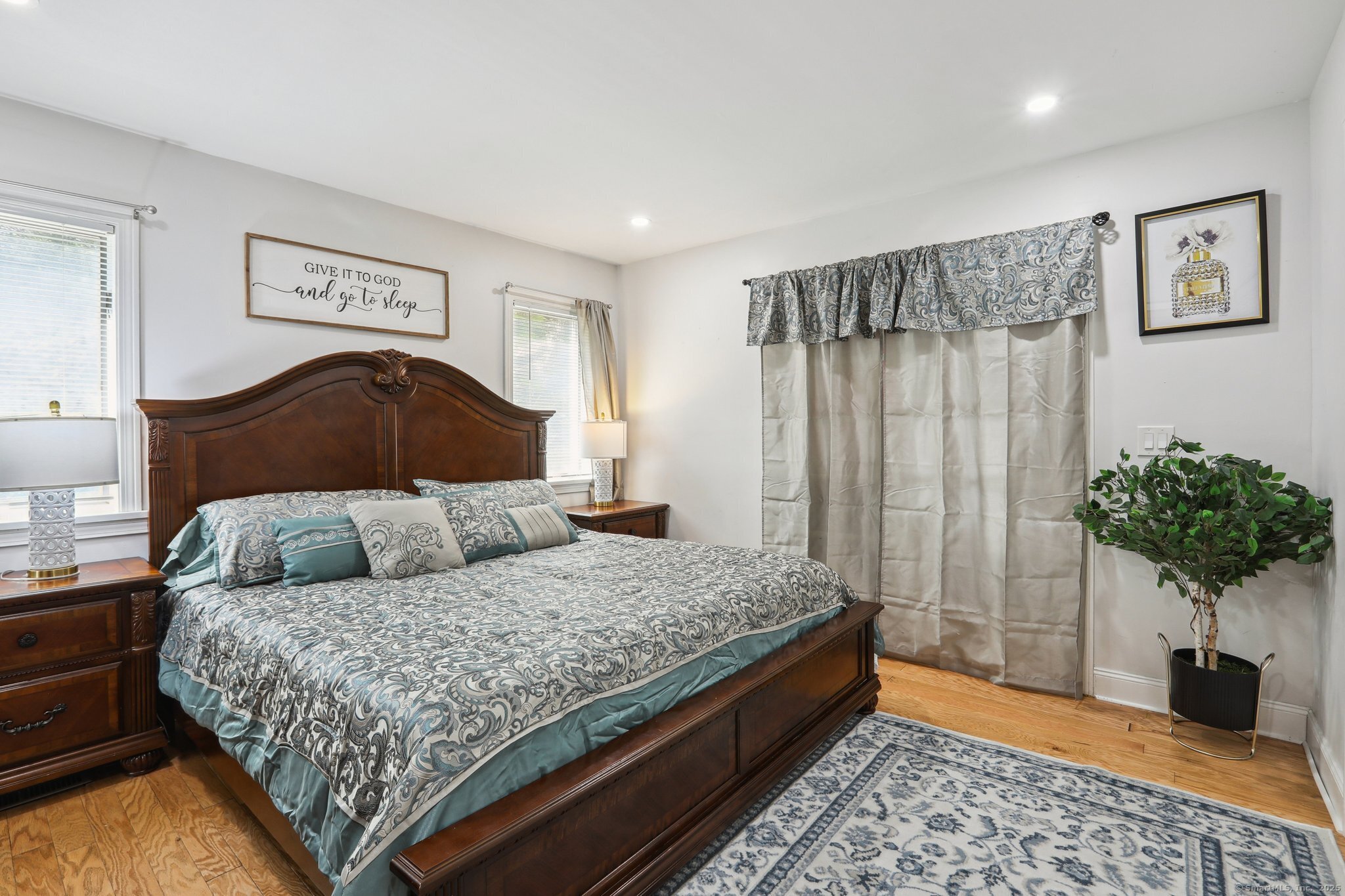219 Robinwood Road, Waterbury, Connecticut image 10