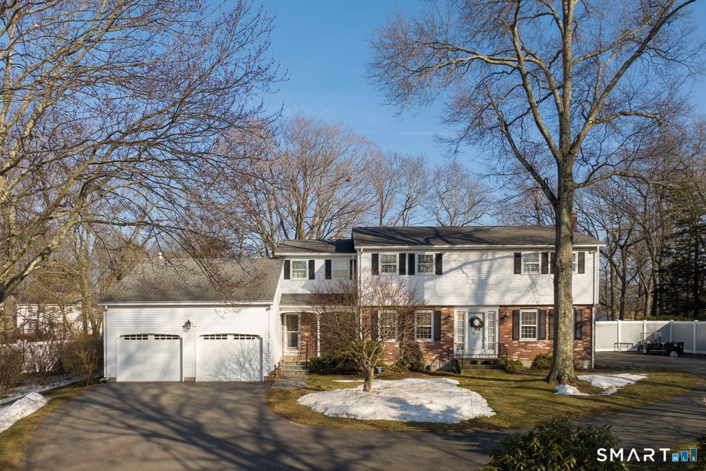 Photo of 270 Higby Road, Middletown, CT 06457 (MLS # 24155799)