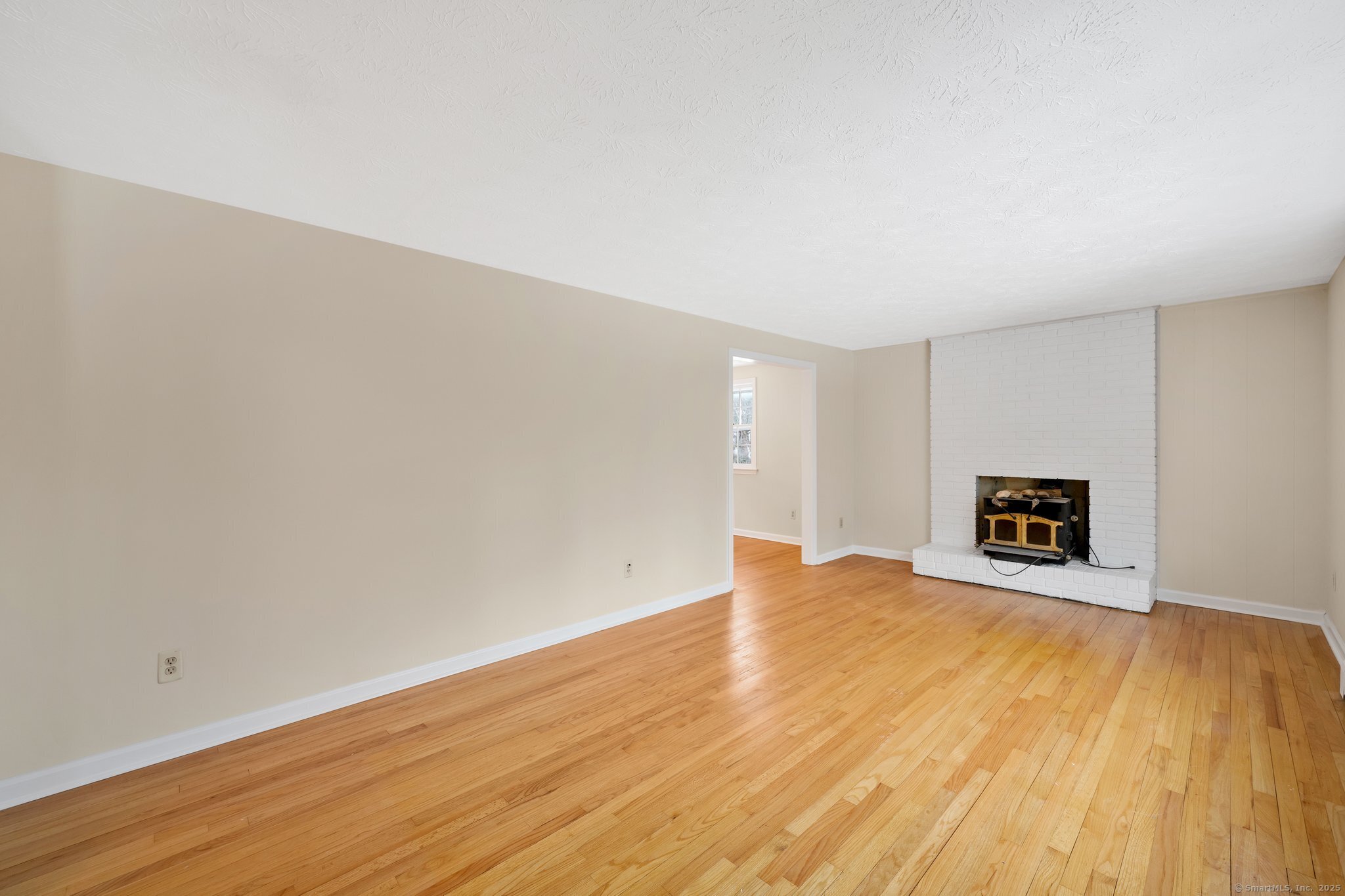 629 Shenipsit Lake Road, Tolland, Connecticut image 3