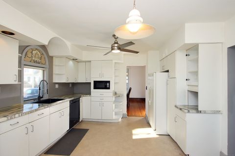 Tiny photo for 196 Oakland Street, Stratford, CT 06615 (MLS # 24135487)