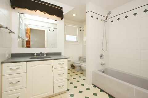 Tiny photo for 196 Oakland Street, Stratford, CT 06615 (MLS # 24135487)