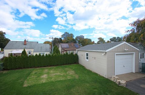 Tiny photo for 196 Oakland Street, Stratford, CT 06615 (MLS # 24135487)