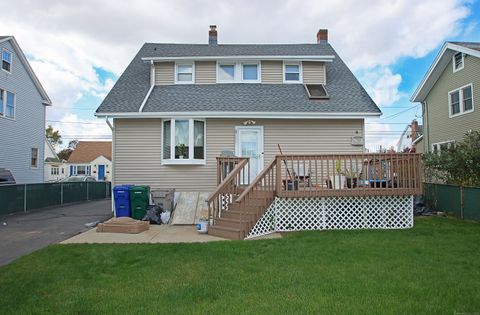Tiny photo for 196 Oakland Street, Stratford, CT 06615 (MLS # 24135487)