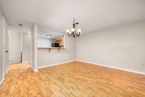 Tiny photo for 7 Midway Drive #7, Cromwell, CT 06416 (MLS # 24144672)