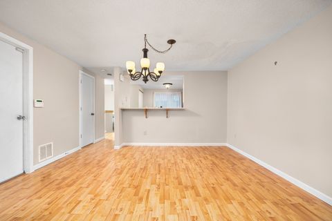 Tiny photo for 7 Midway Drive #7, Cromwell, CT 06416 (MLS # 24144672)