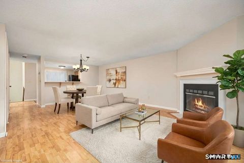 Tiny photo for 7 Midway Drive #7, Cromwell, CT 06416 (MLS # 24144672)