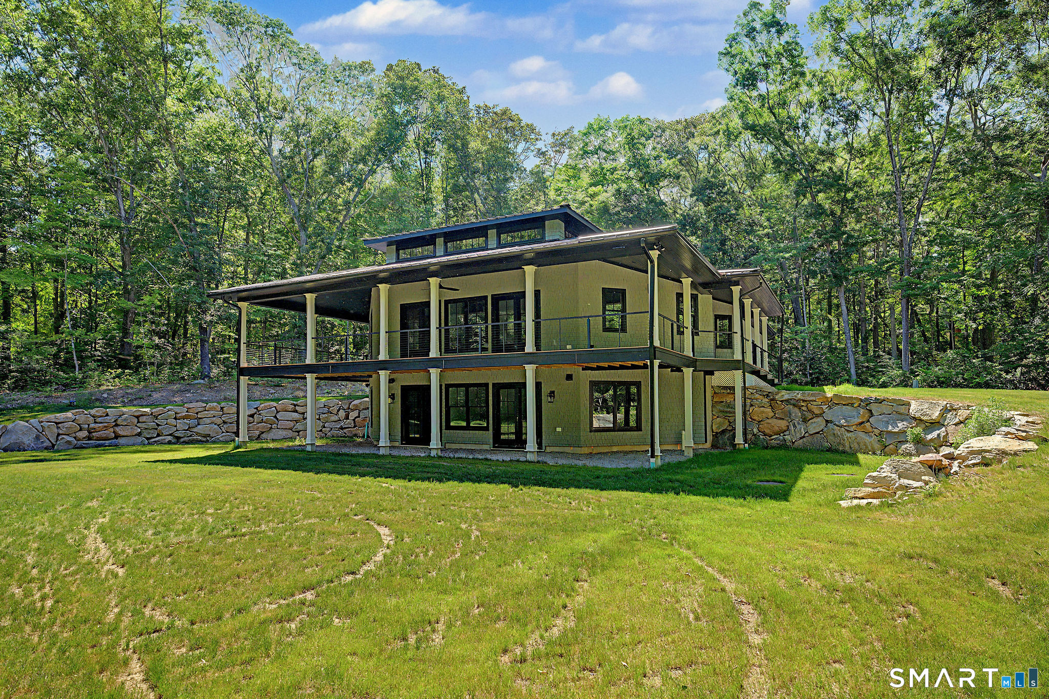 81 Strawberry Hill Road