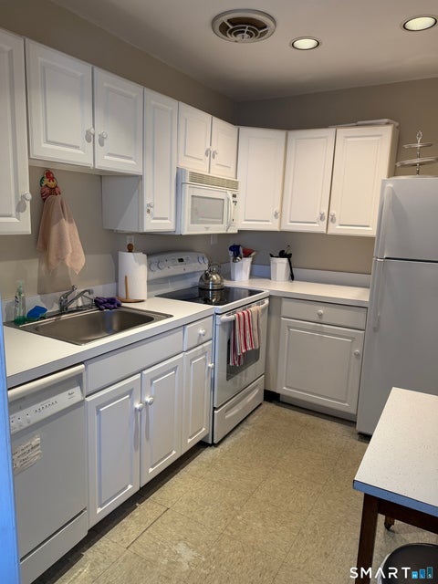 Tiny photo for 148 Southport Woods Drive #148, Fairfield, CT 06890 (MLS # 24215215)