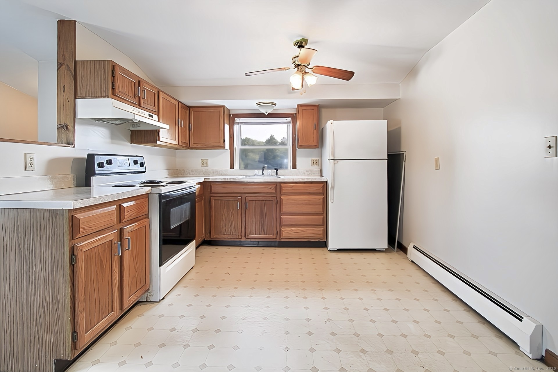 Windsor, Connecticut 06095, United States, ,2 BathroomsBathrooms,Commercial,Active,157893