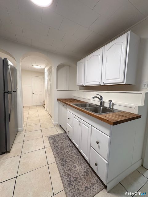 Tiny photo for 1787 Stratfield Road #B, Fairfield, CT 06825 (MLS # 24152295)