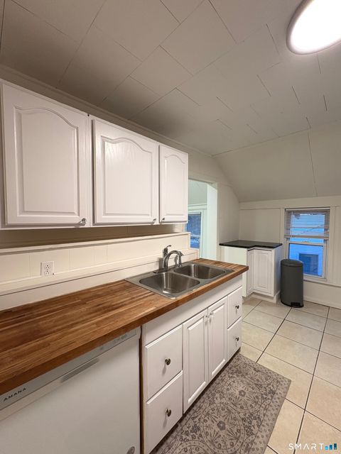 Tiny photo for 1787 Stratfield Road #B, Fairfield, CT 06825 (MLS # 24152295)