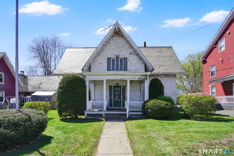 Photo of 20 Cottage Green Road, Enfield, CT 06082 (MLS # 24170331)