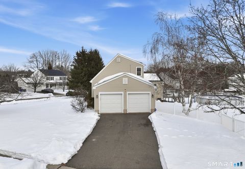 Tiny photo for 122 Baldwin Drive, Middletown, CT 06457 (MLS # 24153061)