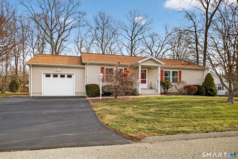 Photo of 10 Wyndwood Road, Montville, CT 06382 (MLS # 24146540)