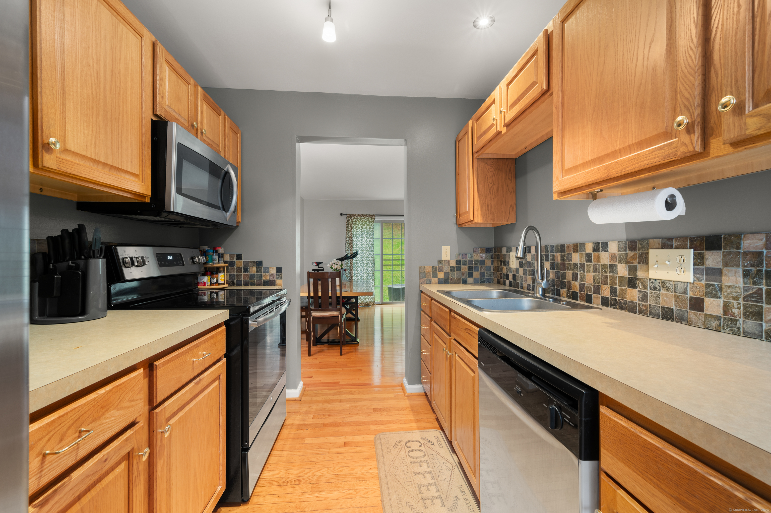19 Hawthorne Drive #124, New London, Connecticut image 11