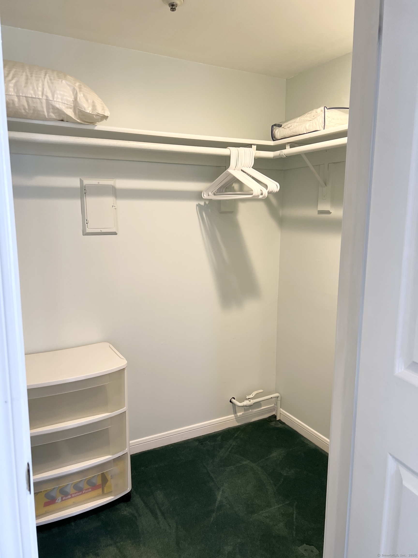 1423 Old Pond Lane #1423, Norwich, Connecticut image 11