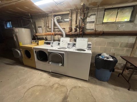 Tiny photo for 168 Highview Avenue #B, Stamford, CT 06907 (MLS # 24140527)