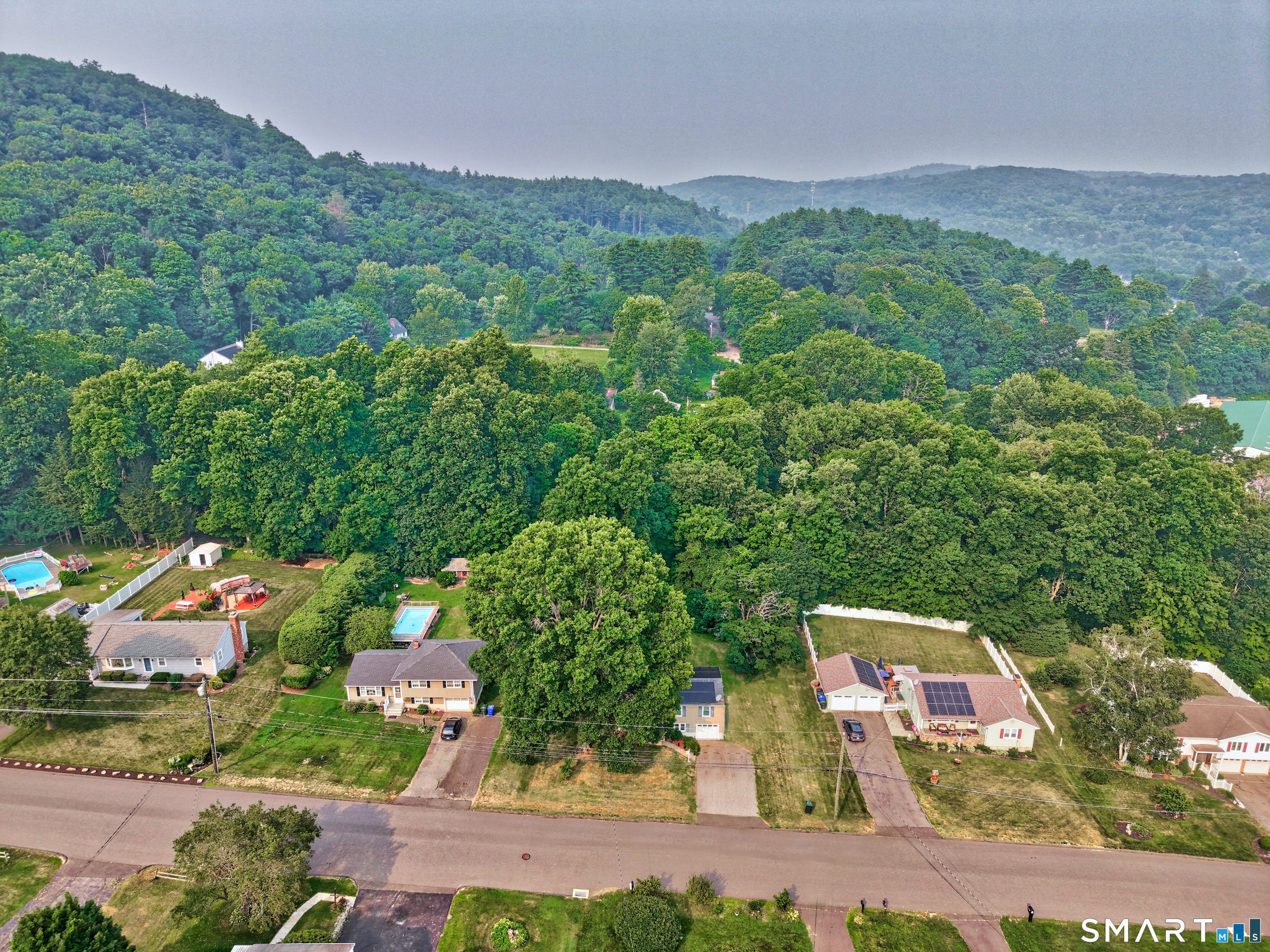 98 Edgewood Avenue