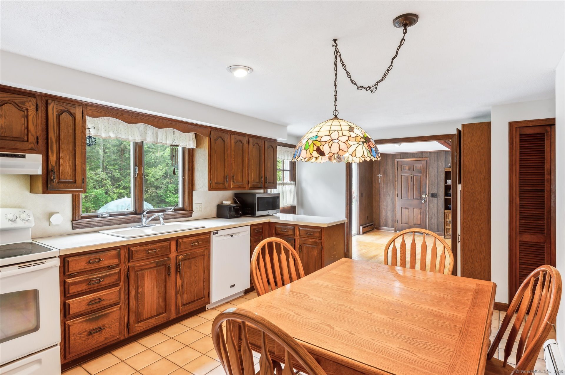 189 Farms Village Road, Simsbury, Connecticut image 15