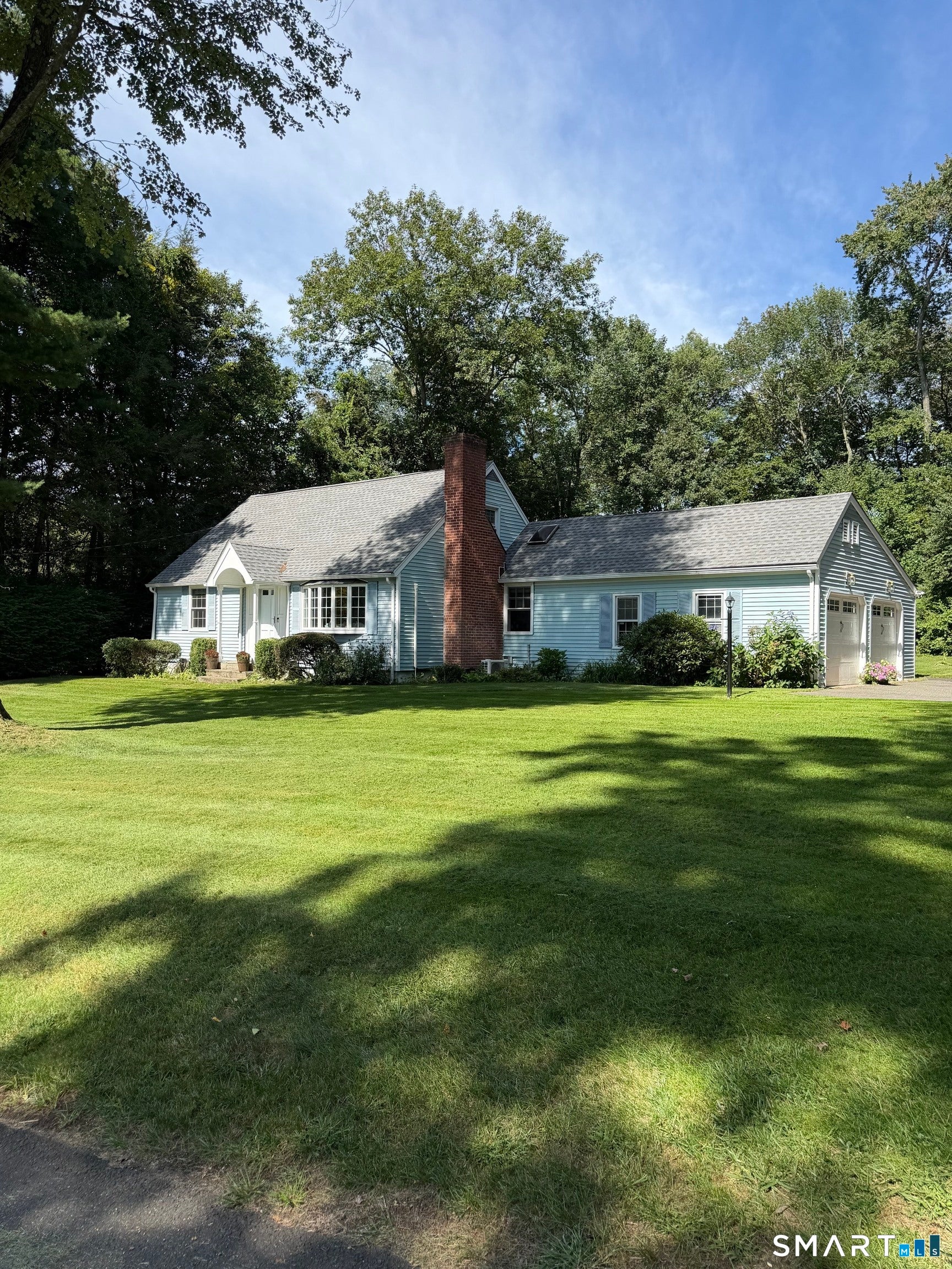 3 Glenbrook Drive