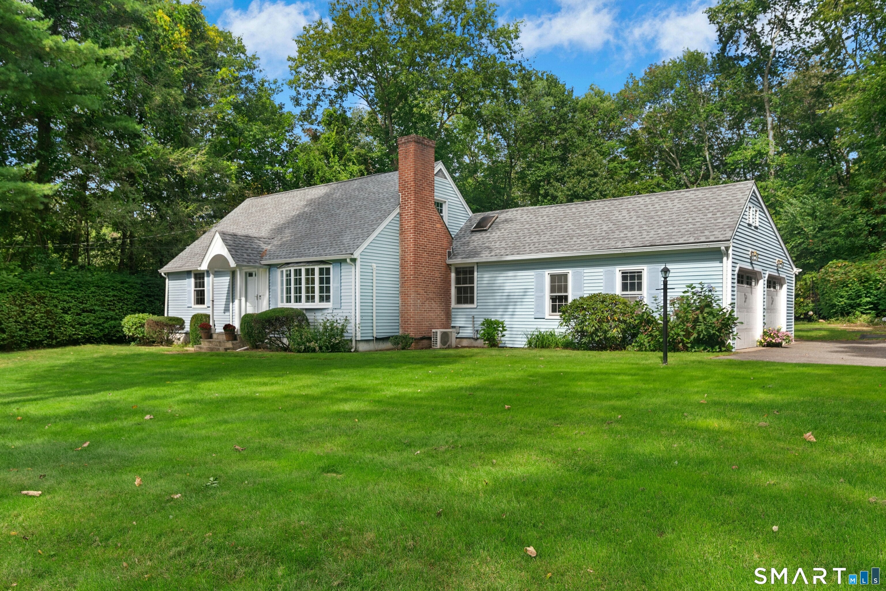 3 Glenbrook Drive