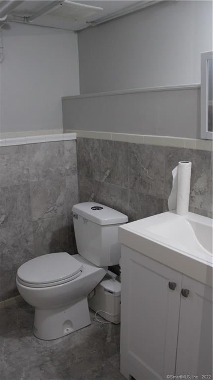 56 Greenway Road, New London, Connecticut image 22