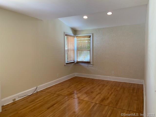 56 Greenway Road, New London, Connecticut image 16