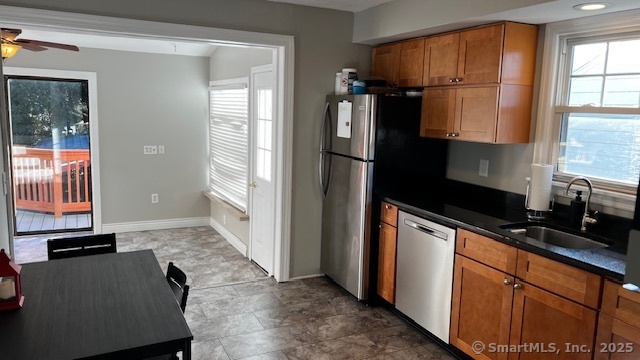 56 Greenway Road, New London, Connecticut image 10