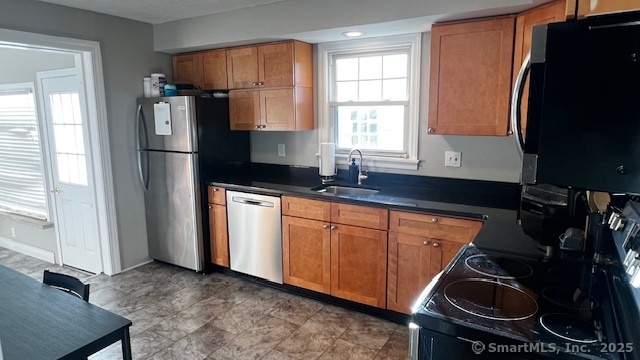 56 Greenway Road, New London, Connecticut image 9