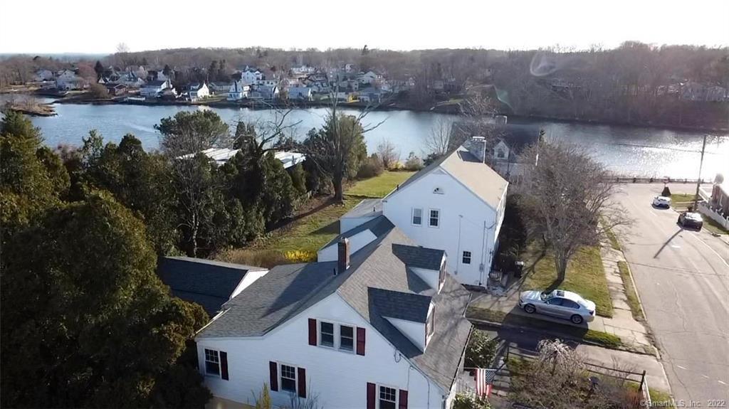 56 Greenway Road, New London, Connecticut image 4