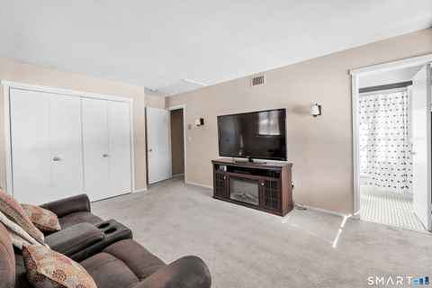 Tiny photo for 914 Heritage Village #B, Southbury, CT 06488 (MLS # 24152900)