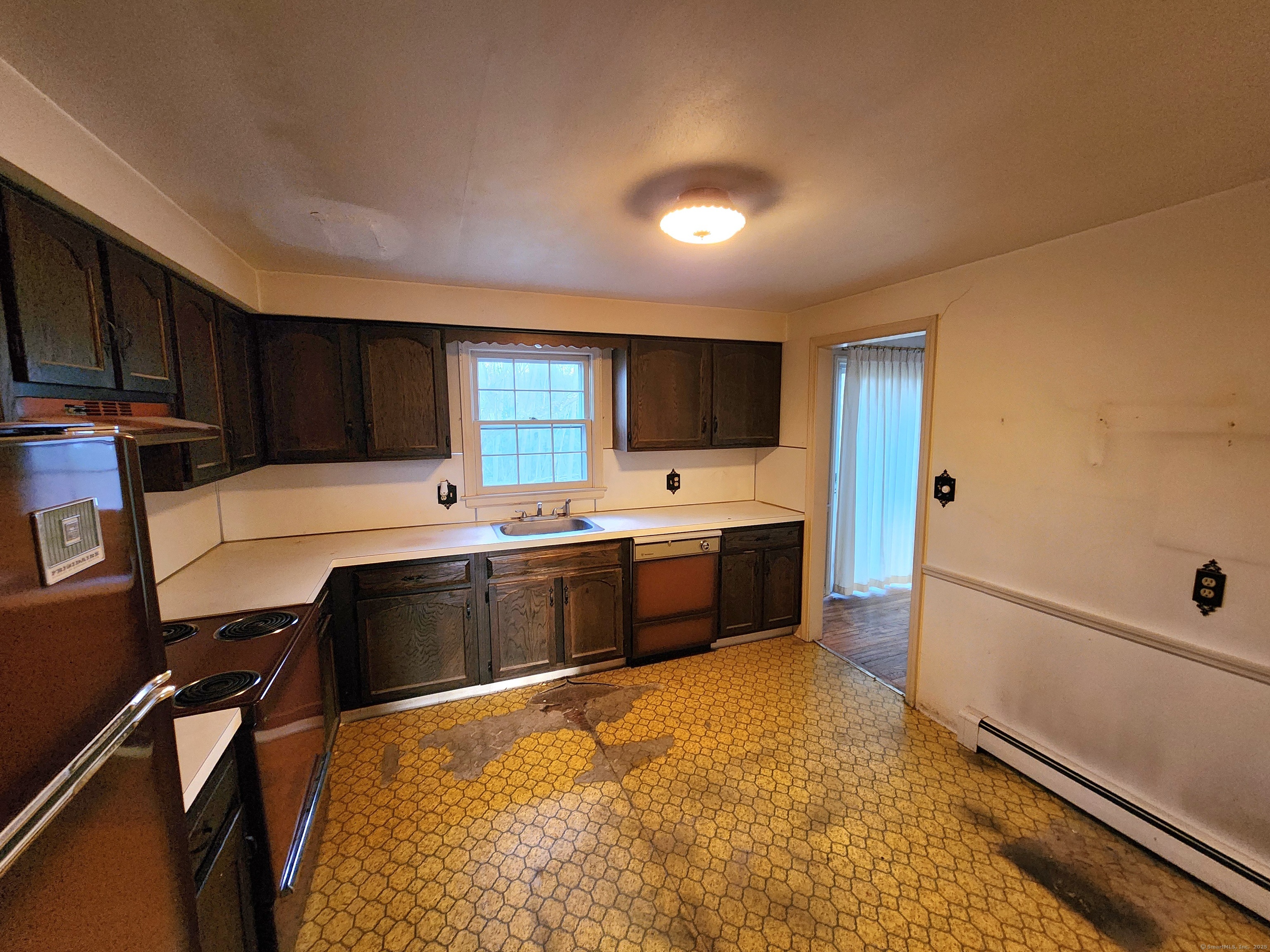 160 Willow Street, Cheshire, Connecticut image 16