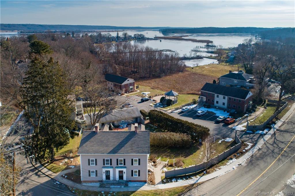 27 South Main Street 9