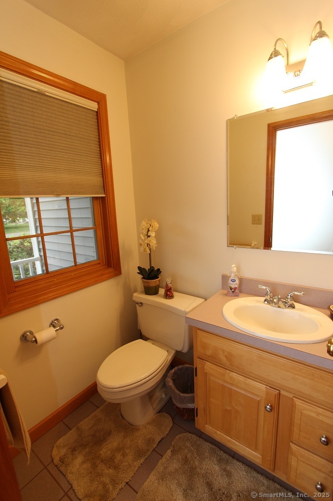 55 Wonx Spring Road, Southington, Connecticut image 32