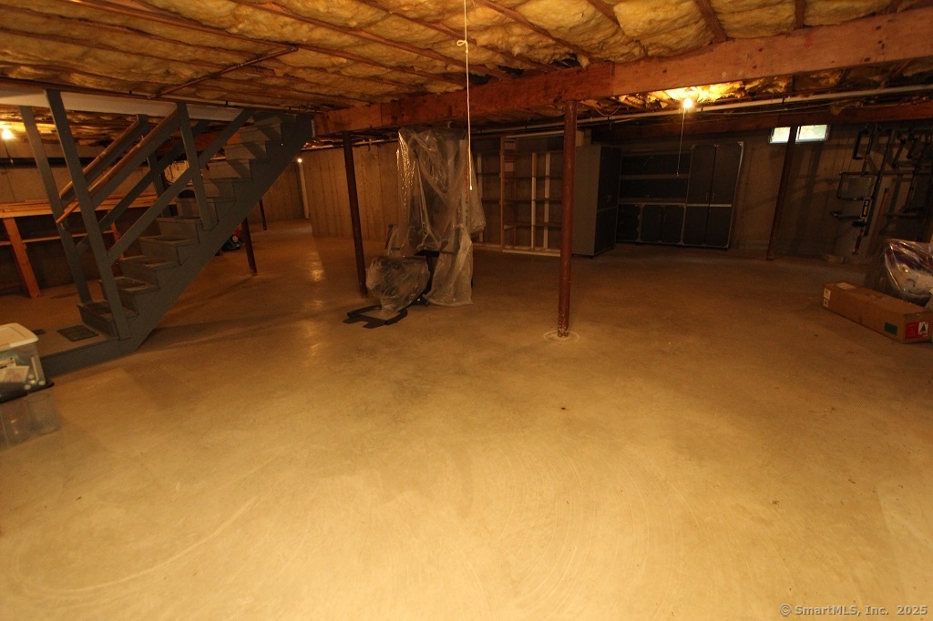 55 Wonx Spring Road, Southington, Connecticut image 33