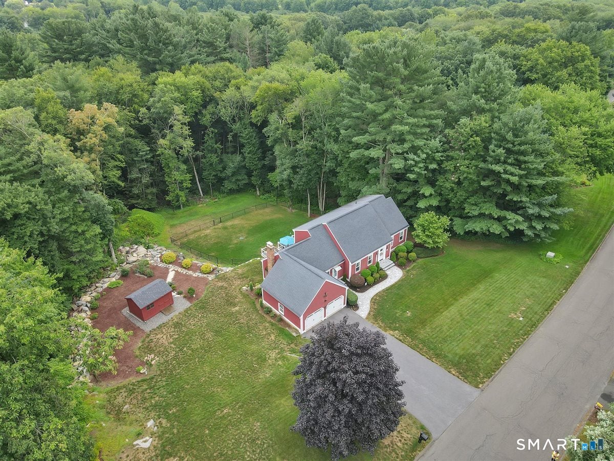 37 Woodfields Drive