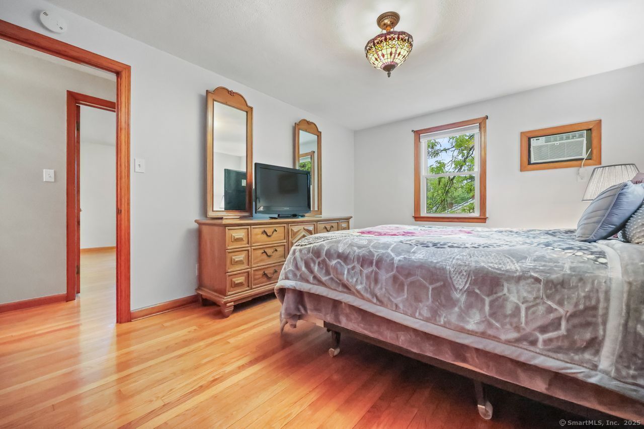 162 Leonard Road, Hamden, Connecticut image 13