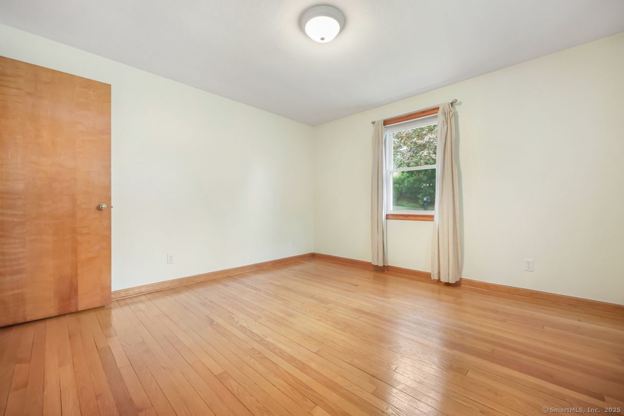 162 Leonard Road, Hamden, Connecticut image 18