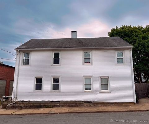 8 3rd Street Norwich CT 06360