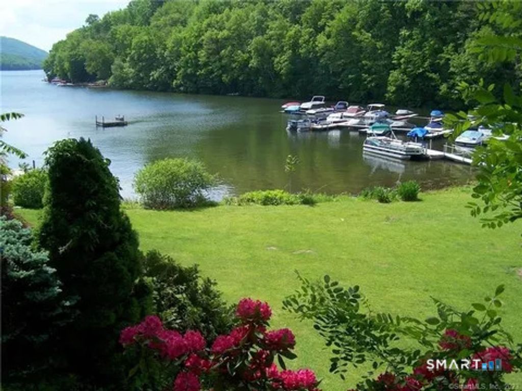 Photo of 10 Candleview Drive, Sherman, CT 06784 (MLS # 24183870)