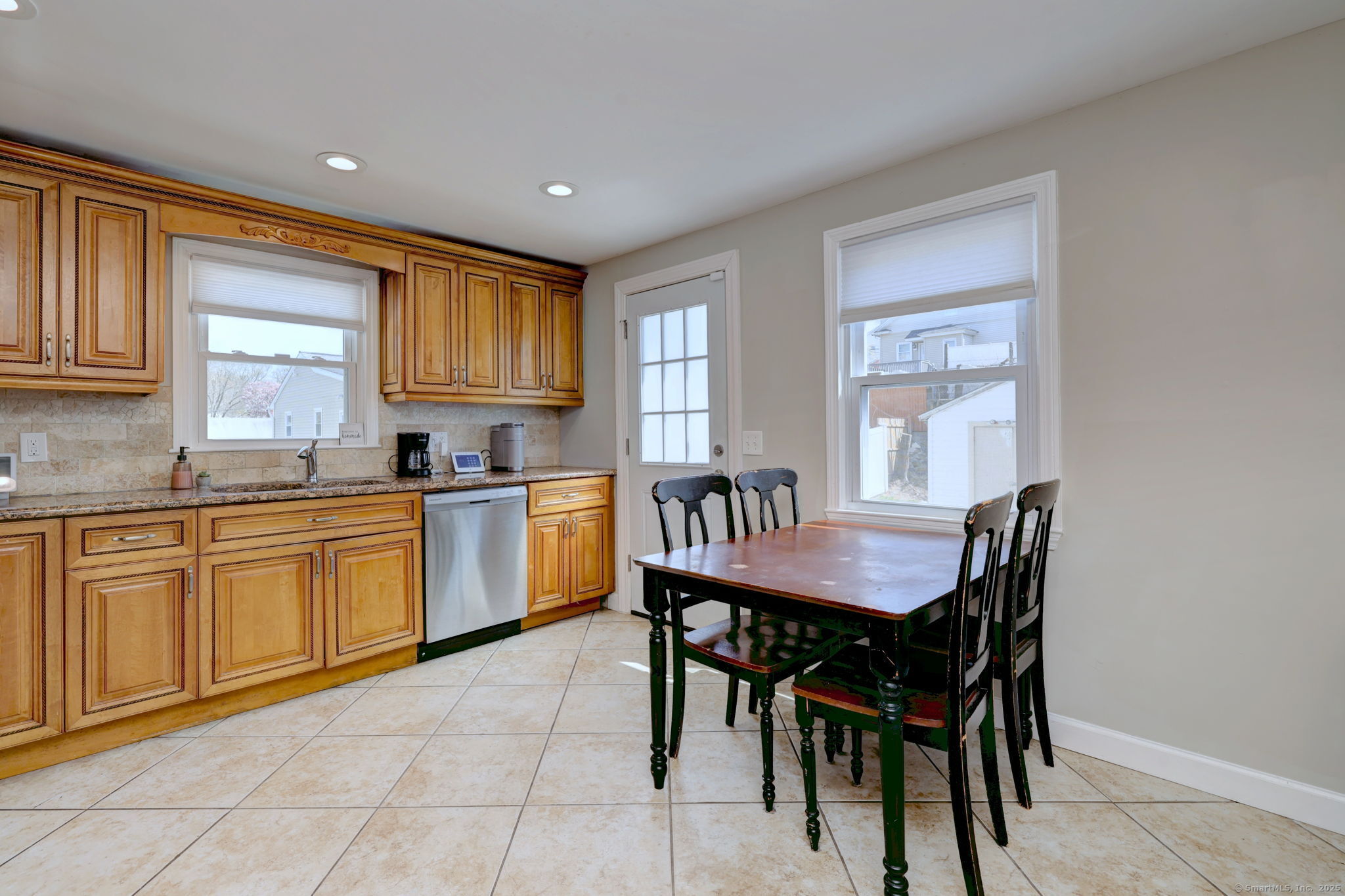25 Broadway, Bridgeport, Connecticut image 11