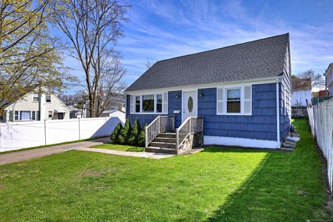 MLS: 24089874