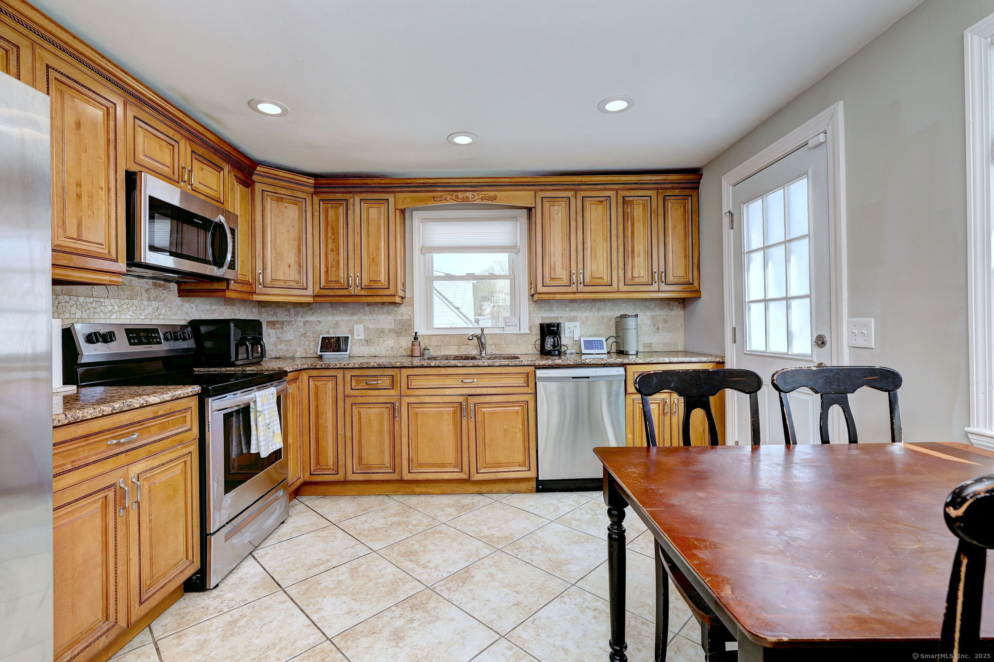 25 Broadway, Bridgeport, Connecticut image 12