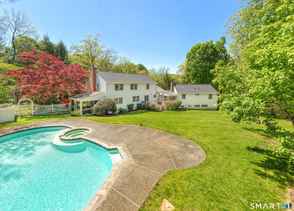 Photo of 52 Meadow View Drive, Westport, CT 06880 (MLS # 24175276)