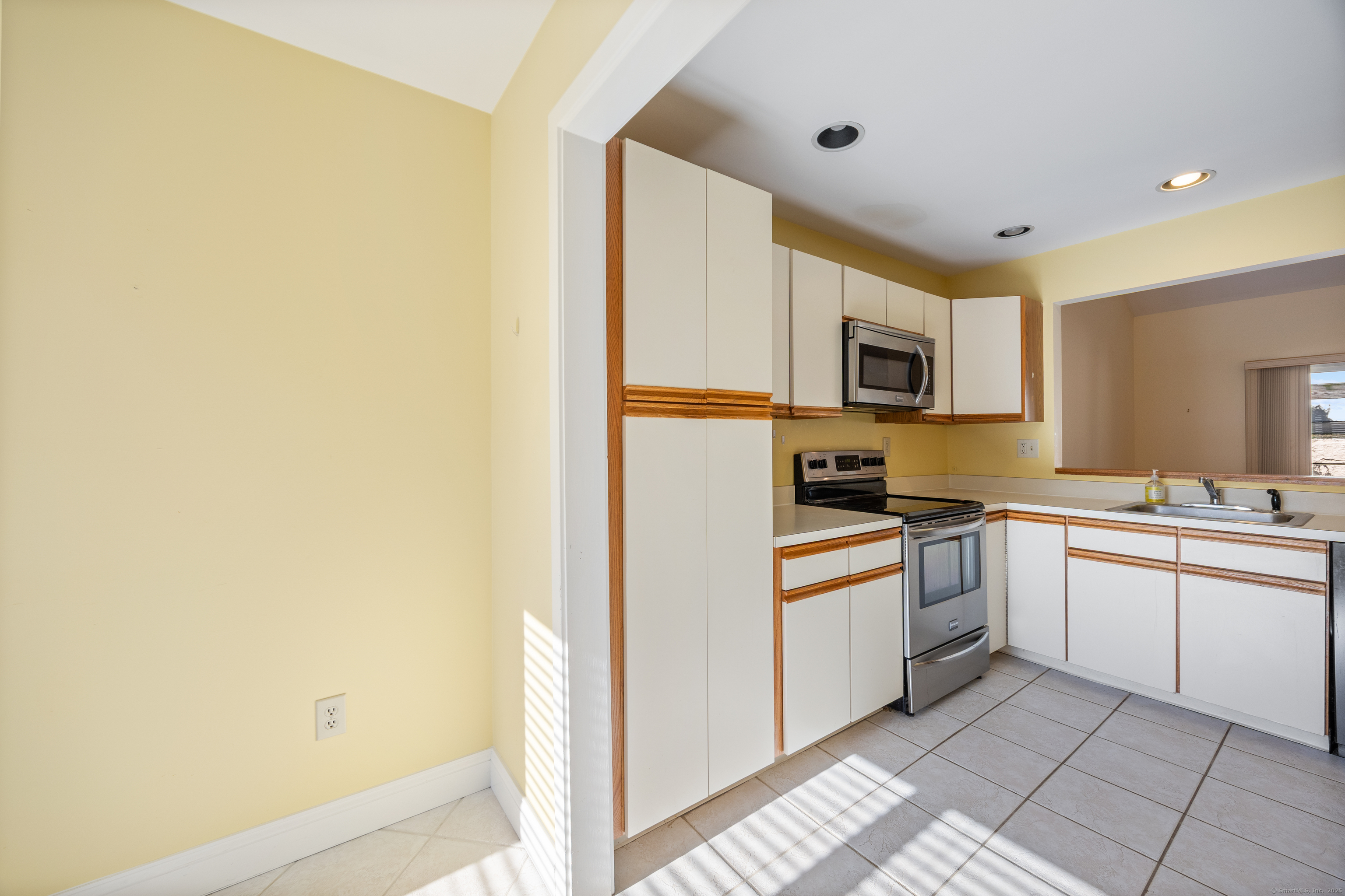 690 Forest Road 392