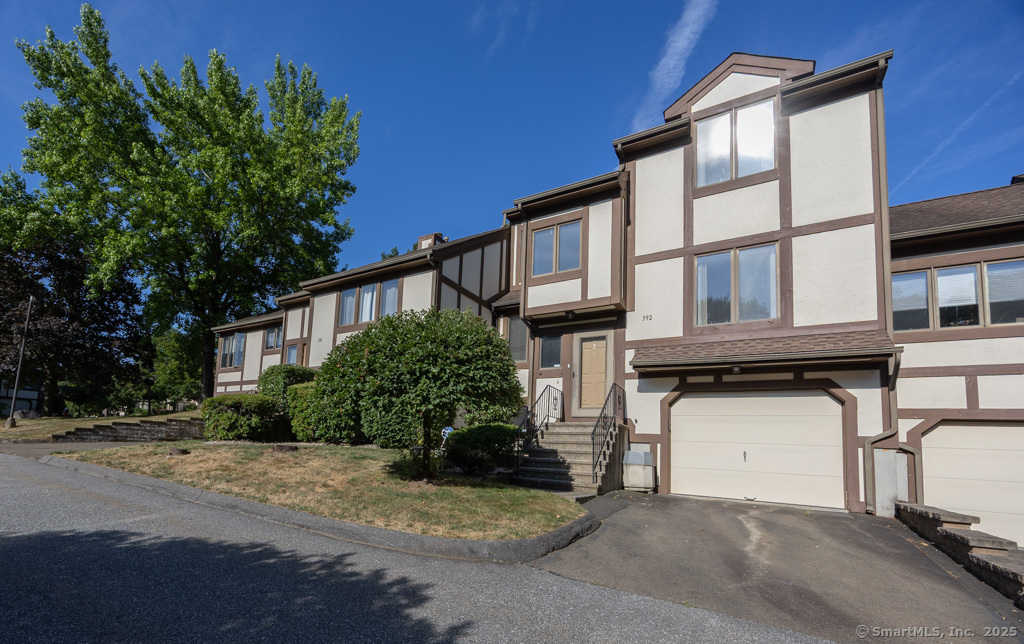 690 Forest Road 392