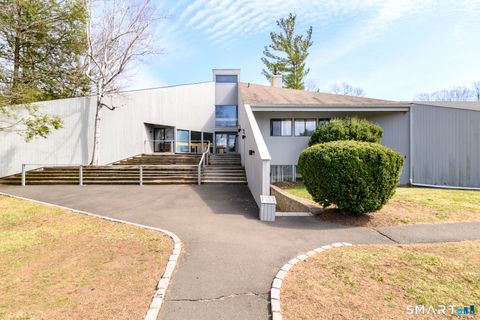 Tiny photo for 1 Apricot Lane #1, Ridgefield, CT 06877 (MLS # 24159439)