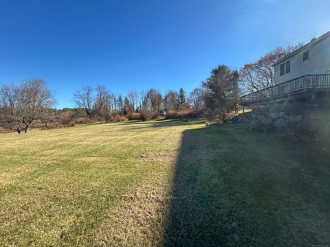 A home in North Canaan