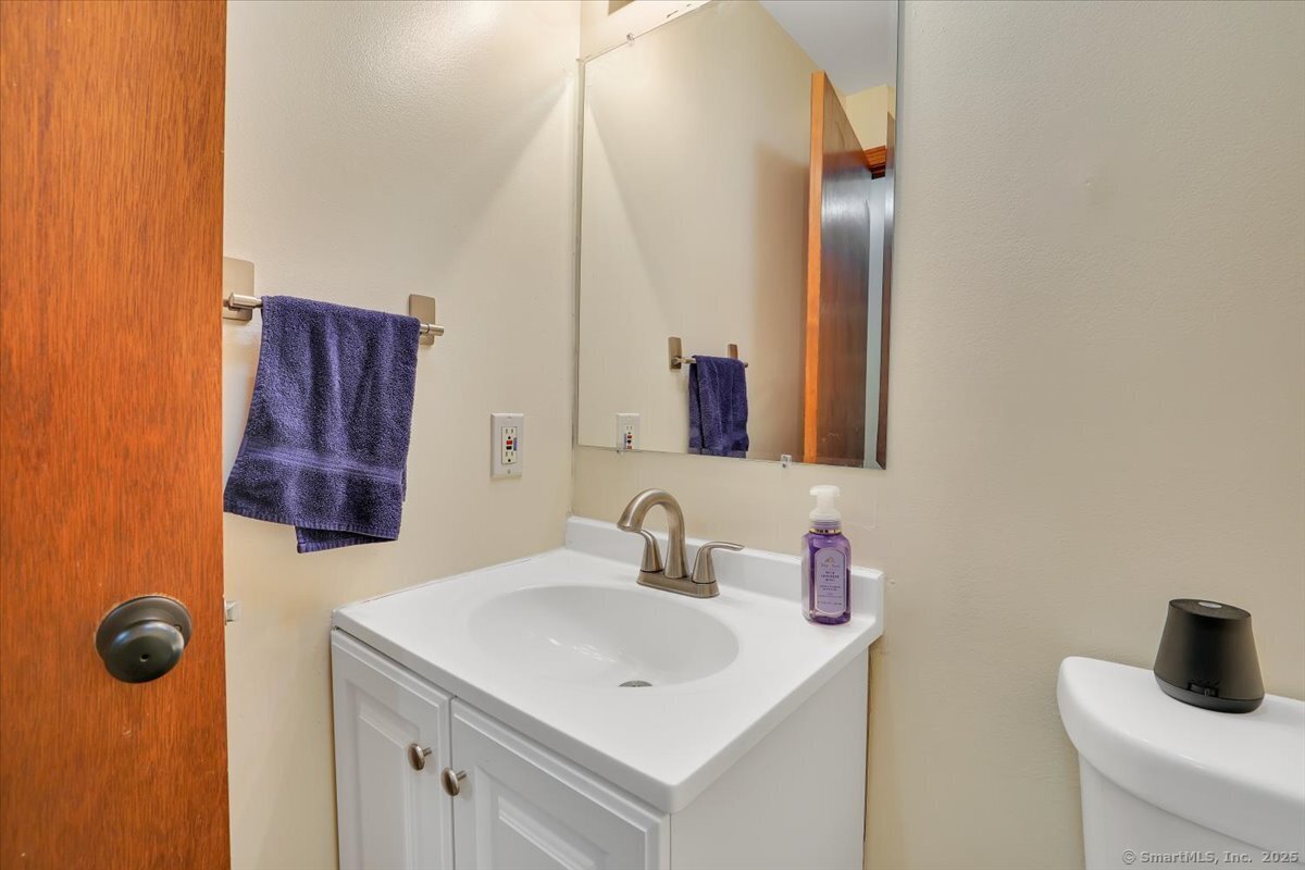 400 N Main Street #19, Manchester, Connecticut image 6